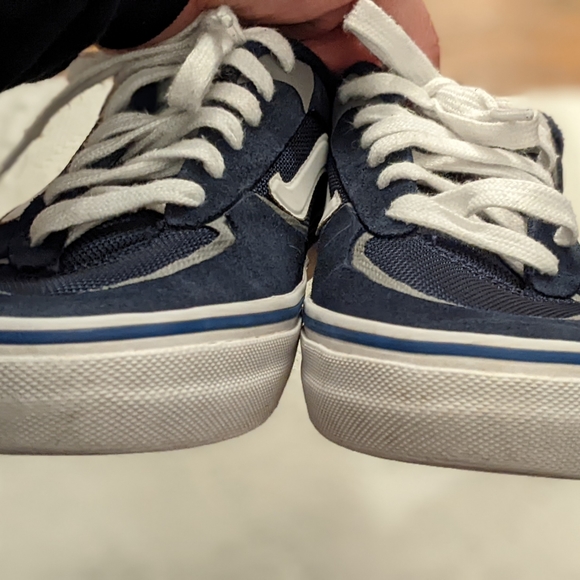 Men's Vans - Picture 5 of 9